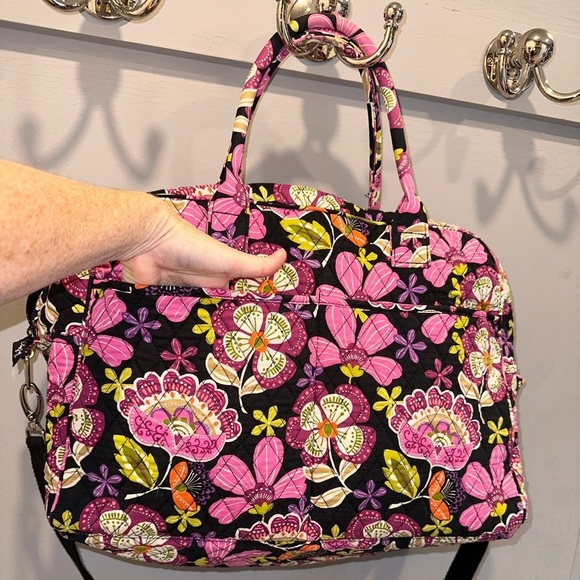 Vera Bradley Pirouette Pink Travel Bag and Pill Case - Picture 3 of 14